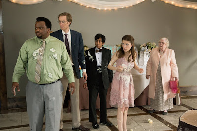 Anna Kendrick and Craig Robinson in Table 19 (1)