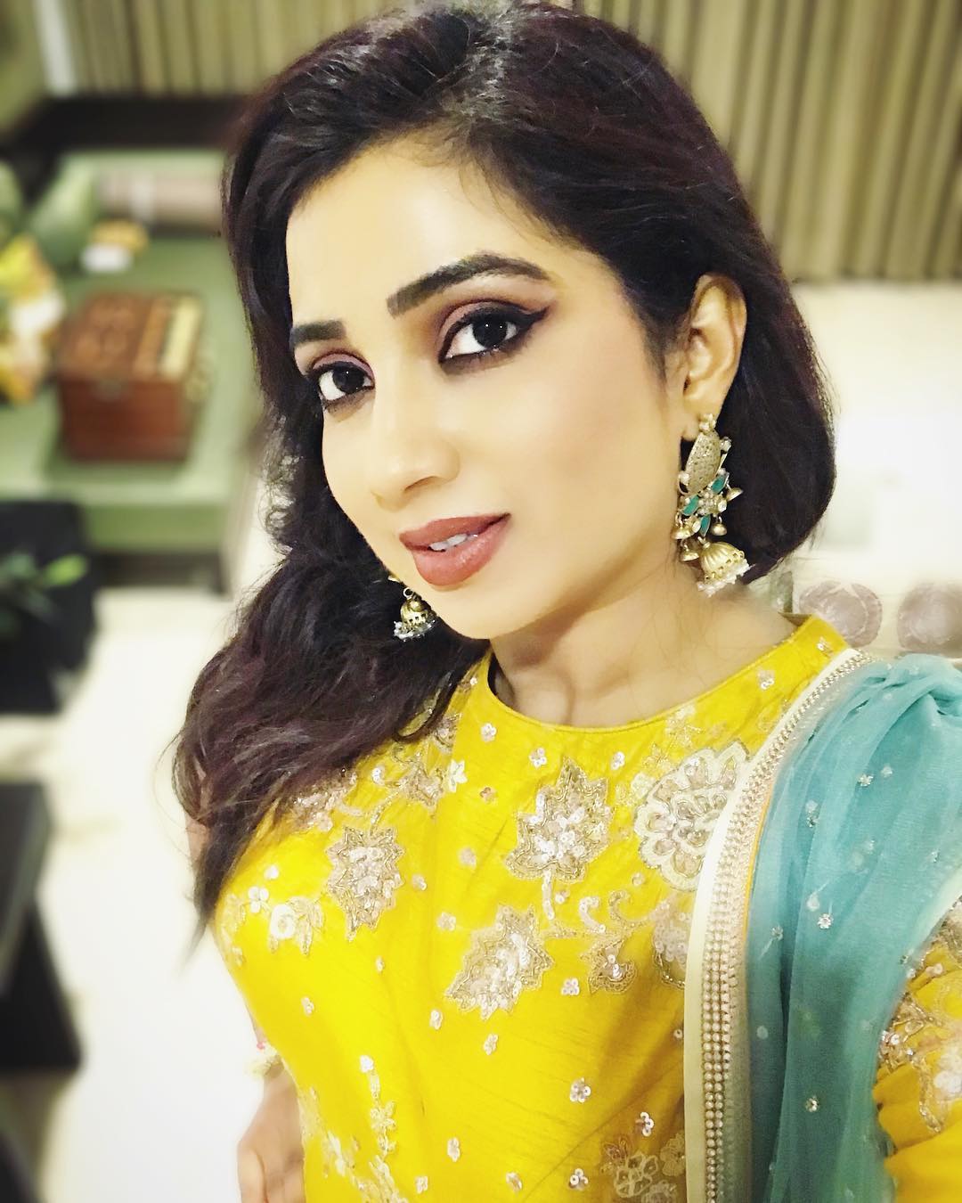 indian singer shreya ghoshal unseen recent photo shoot bollywood stars indian singer shreya ghoshal unseen recent photo shoot bollywood stars