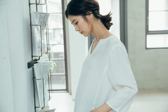 轉角小書店口袋棉麻上衣-序白