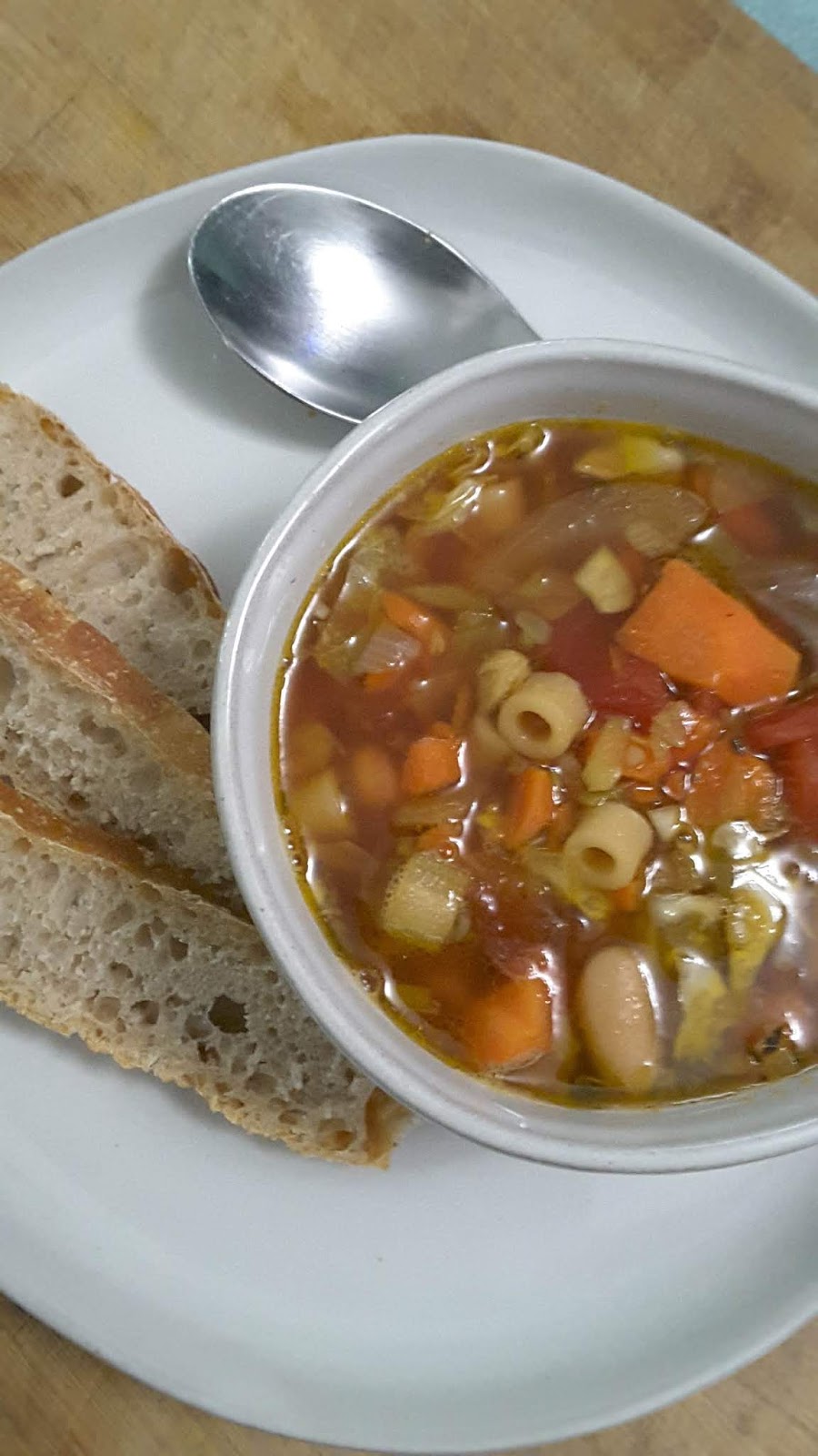 Vegan Pasta e Fagioli Soup (and my gardener's lament winter poison ivy!)