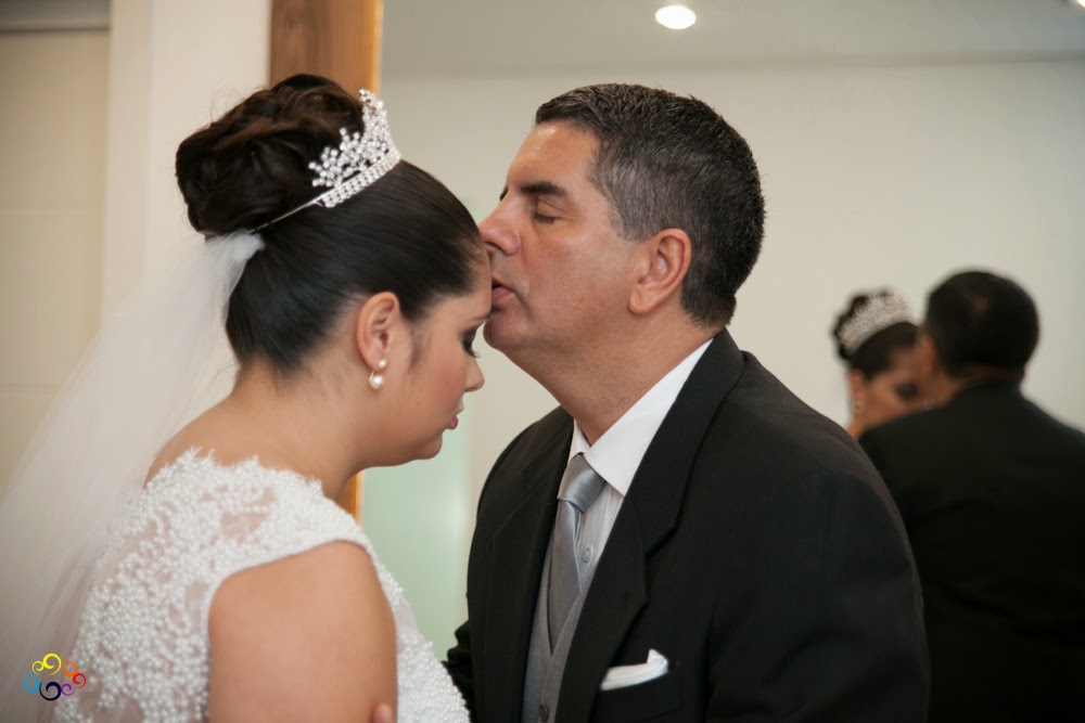 blog-de-casamento-tatiana-e-rafael-beijo-do-pai beijo-pai