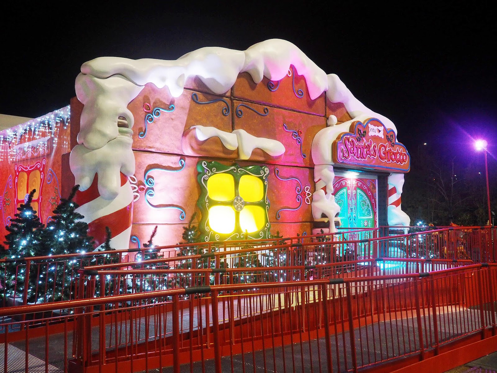 Intu Lakeside IntuVIB Christmas Event hannatalks