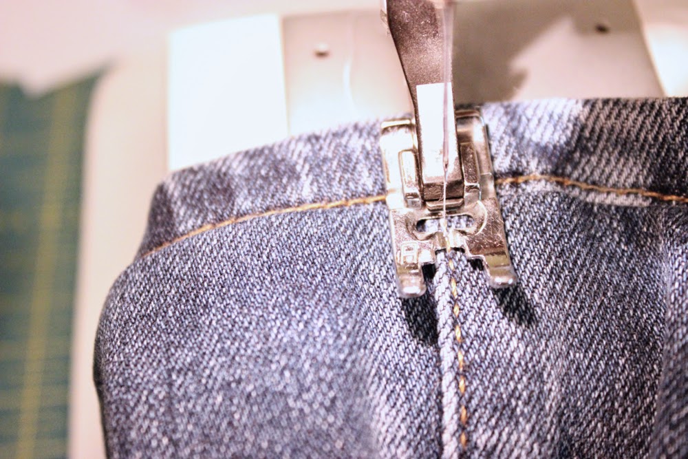 How to professionally hem your jeans (in about 15 minutes)! Anna