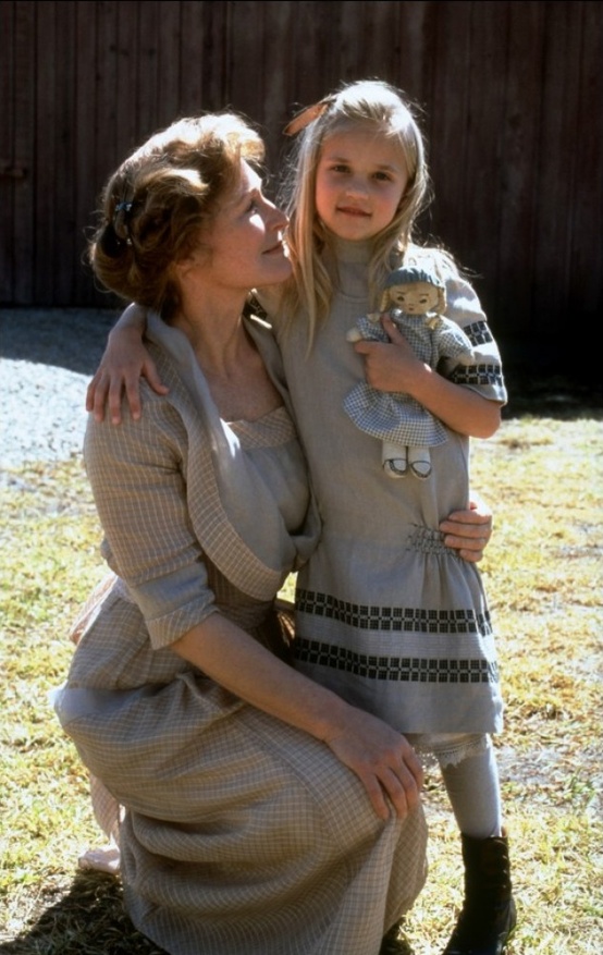 Old-Fashioned Charm: Sarah, Plain and Tall Trilogy