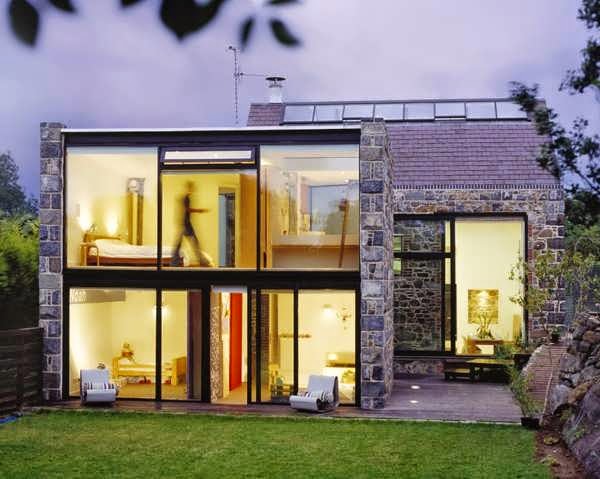 Contemporary Historical House Design With Glass And Stone