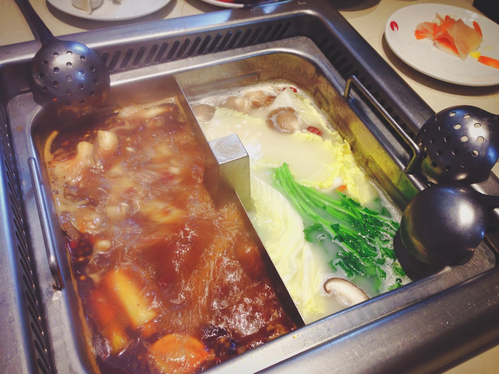KUMORY Hai Di Lao Hot Pot at Clarke Quay (海底捞火锅)
