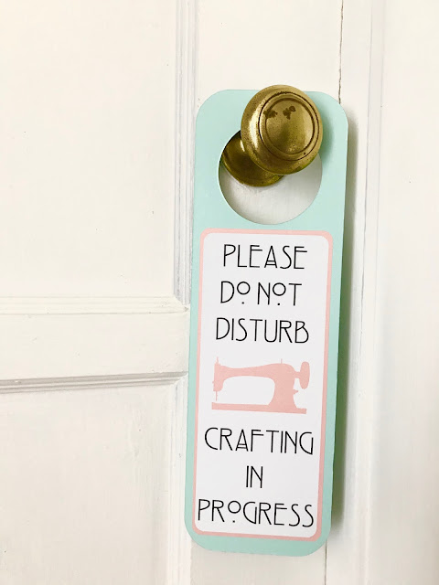 Create your own Do Not Disturb Sign with Cricut and a Cereal Box!