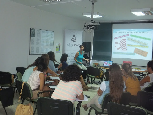 1er día del Taller de Búsqueda Activa de Empleo para Trabajadores Sociales en Cádiz