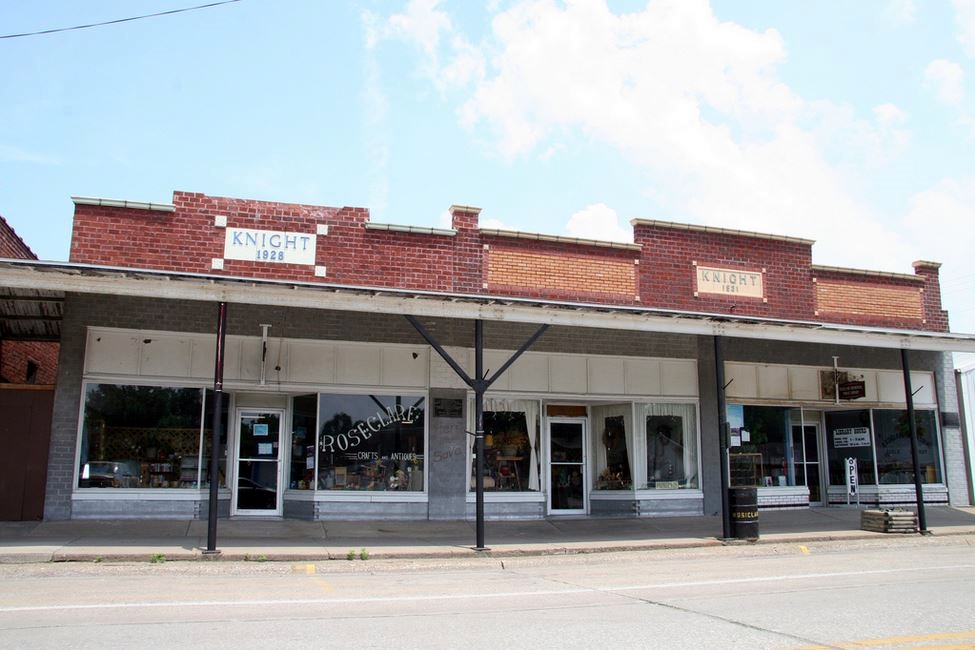 The Digital Research Library of Illinois History Journal™ The History