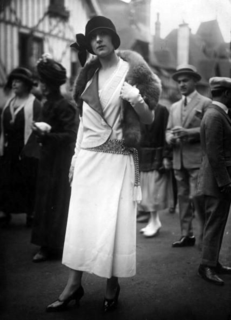 50 Fabulous Vintage Photos That Show Women’s Street Style From the
