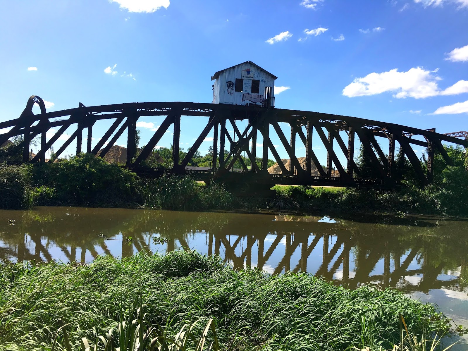 pensando la bronca: Puente Tren Bicicleta Estacion Relax Barco Agua