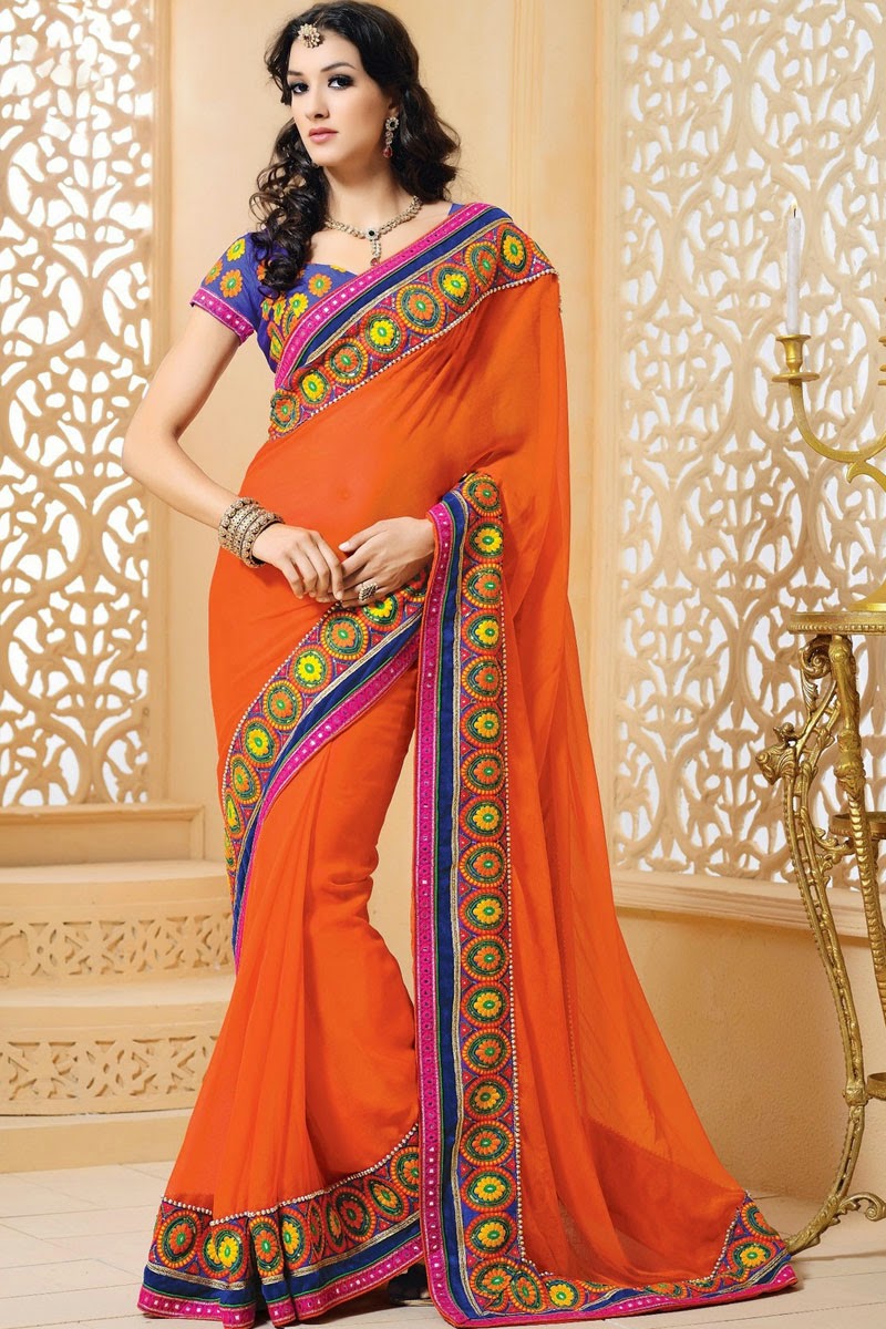 Женское сари индия. Индийское традиционное Сари. Сари традиционная индийская одежда. Наряд Сари Индия. Сари одежда в Индии.
