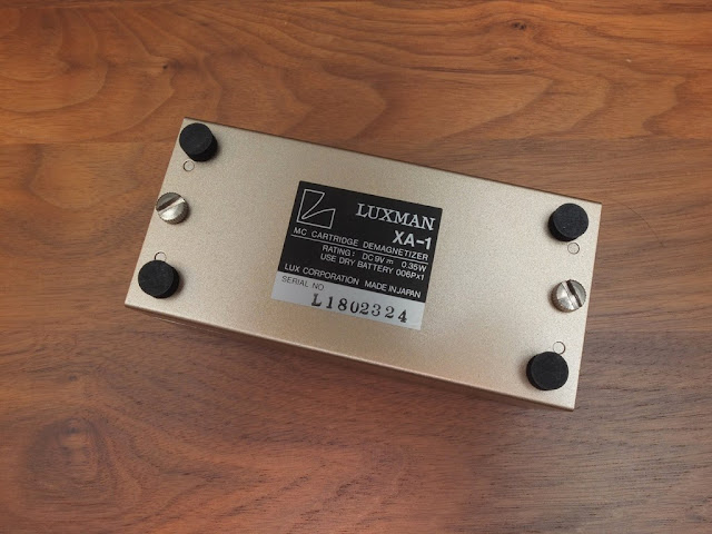 Mono & Stereo © 2022: Luxman XA-1 MC phono cartridge demagnetizer
