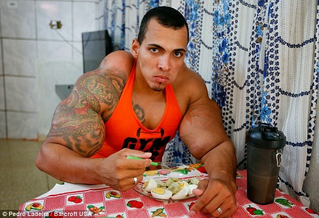 Brazilians Hulk and Conan get 28in biceps with drugs