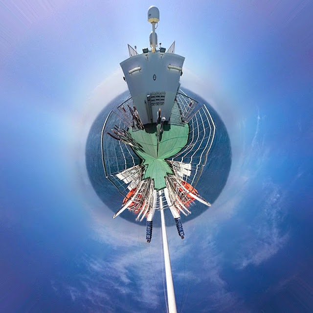 Stereograpic projection 360 degrees M.V. Barfleur