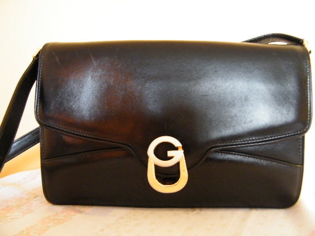 Gucci vintage handbag- Christmas present to me! - THRIFT MY STYLE