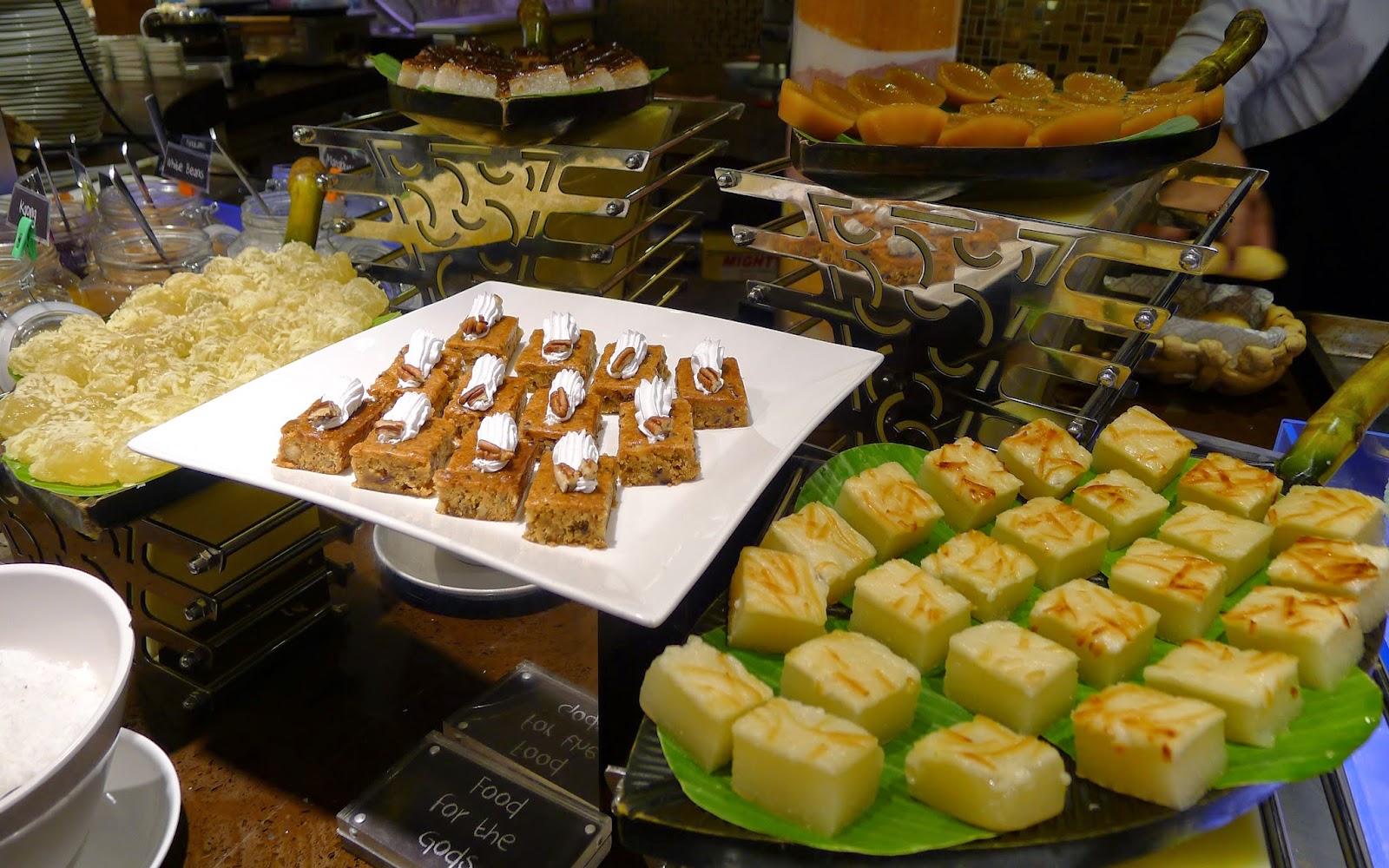 Niu by Vikings at SM Aura Tina Villa