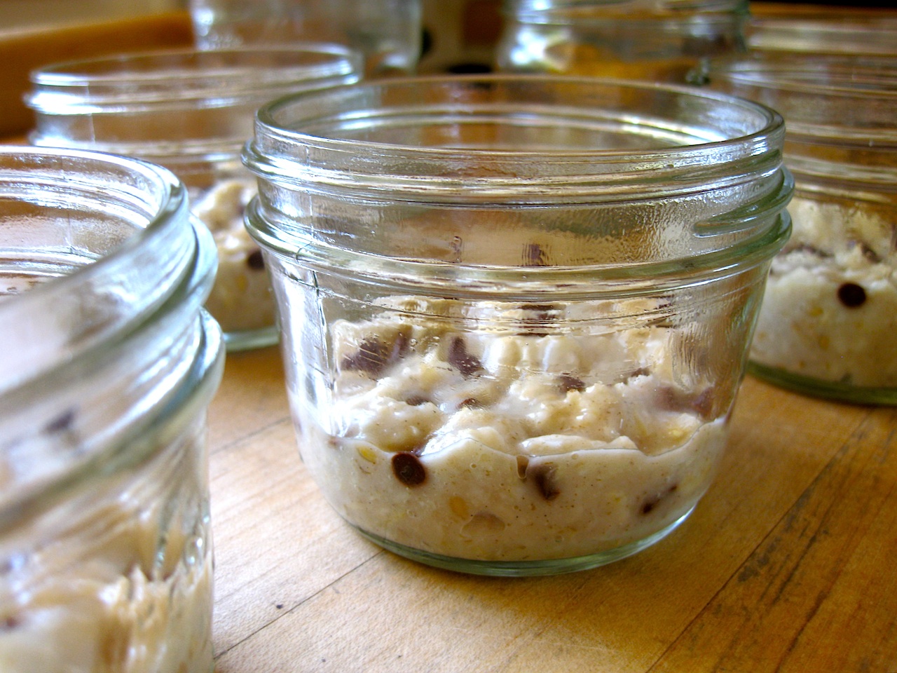 JULES FOOD... Egg Custard with Chocolate Chip Oatmeal in a jar...Breakfast togo