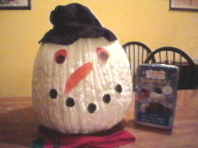 Pumpkin Decorating Ideas: Snowman Kit.