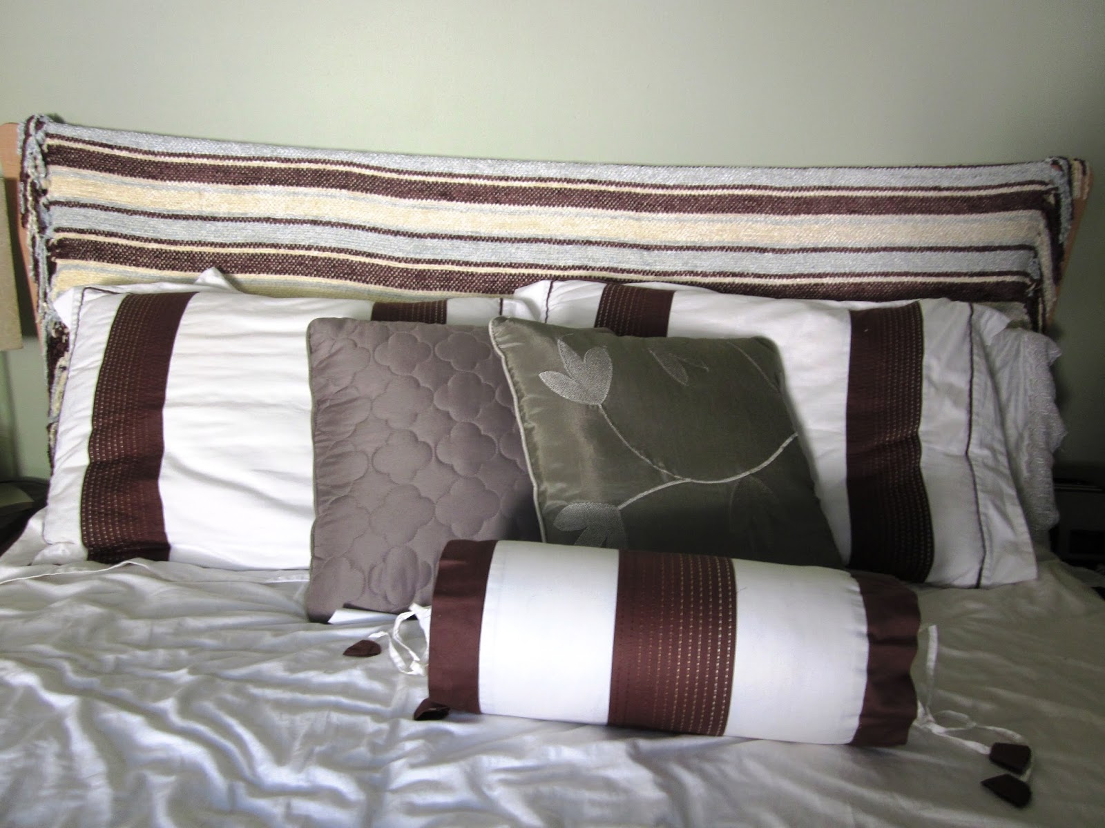 Cape Cod Creativity Quick Headboard Update