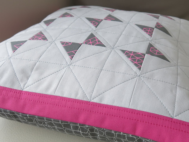 Luna Lovequilts - Butterfly quilted cushion - Quilting close-up