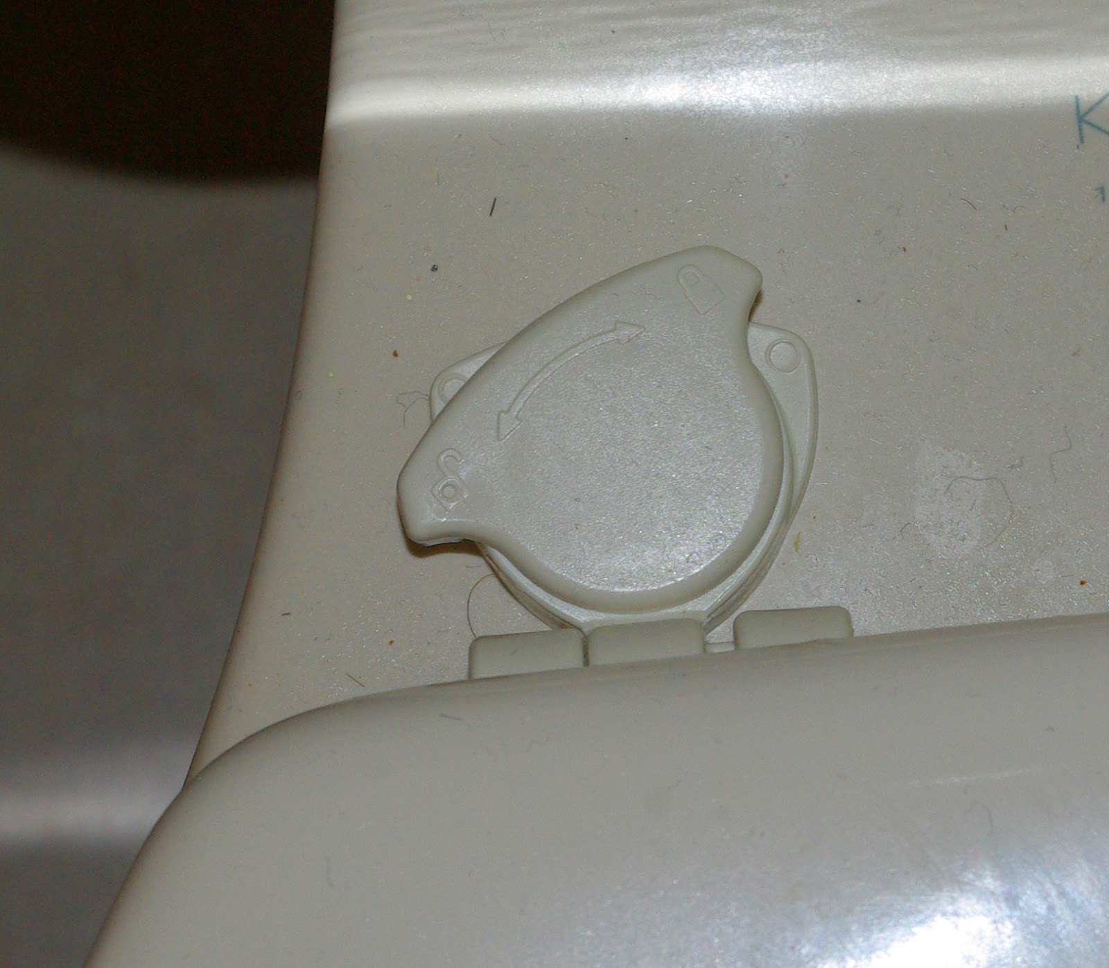 Clayton Cramer. A Clever Design For Toilet Seats