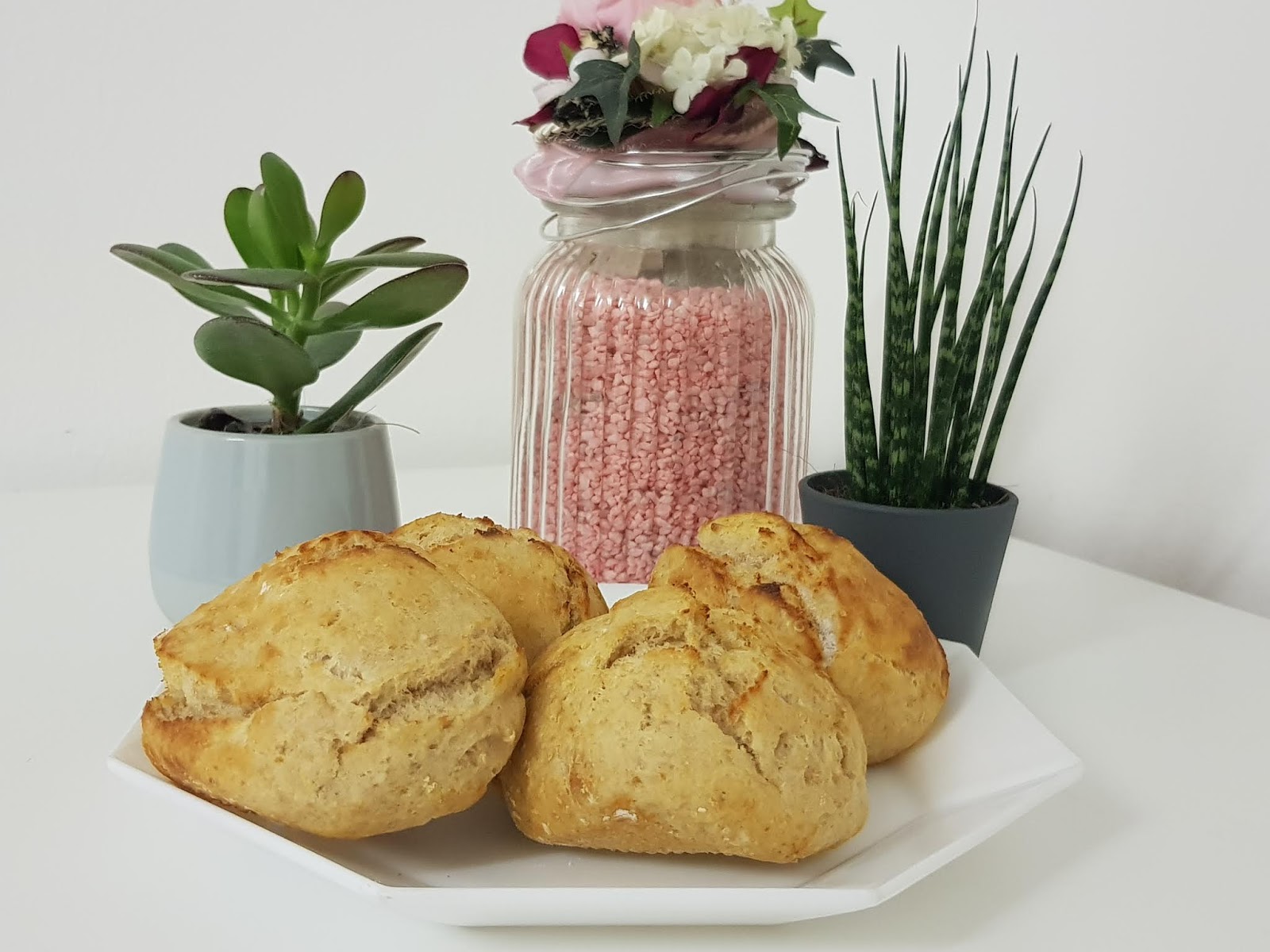 Milchbrötchen aus Dinkelmehl