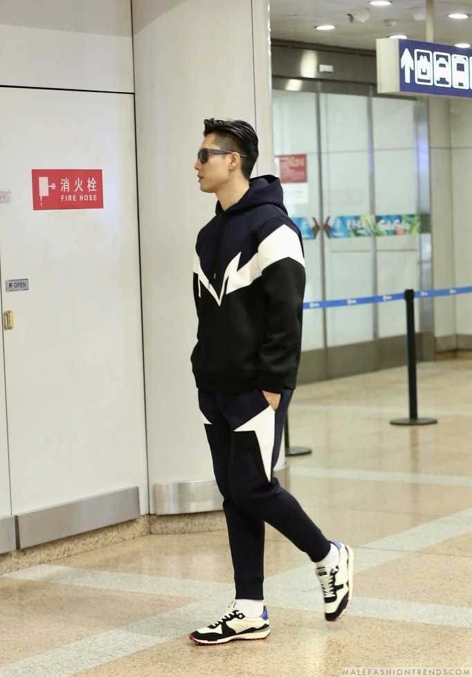 Ling Xiao-Su en Neil Barrett - Beijing International Airport