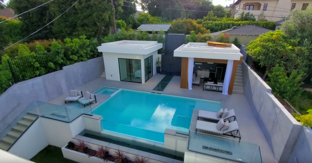 51 Photos vs. $6.4 Million Jaw Dropping Modern Residence in Los Angeles | LUXURY LISTING - Luxury Home & Interior Design Tour 51 Photos vs. $6.4 Million Jaw Dropping Modern Residence in Los Angeles | LUXURY LISTING - Luxury Home & Interior Design Tour