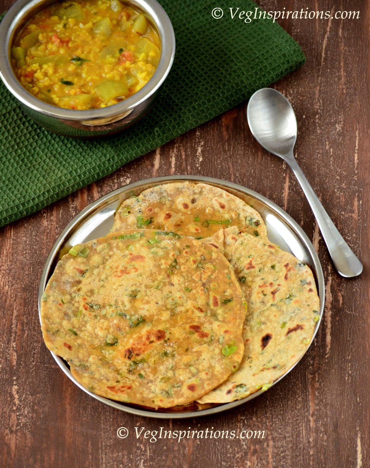 Spring Onion Roti Hare pyaaz ki Roti Indian wheat and spring onion