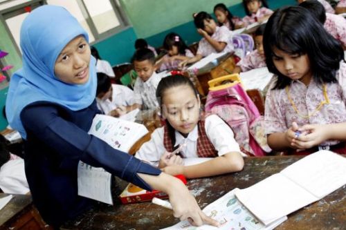 Sekolah Boleh Himpun Dana Masyarakat untuk Kesejahteraan GTT