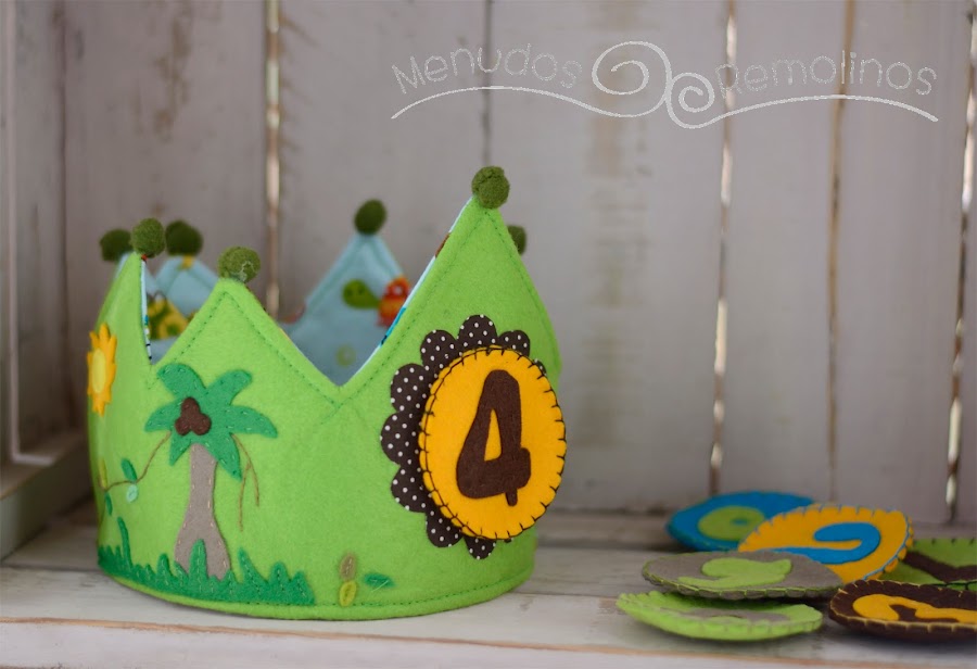 Corona de cumpleaños selva