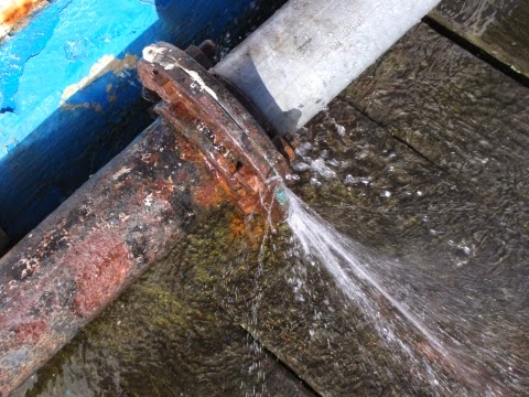 Steps to Take When a Pipe Bursts