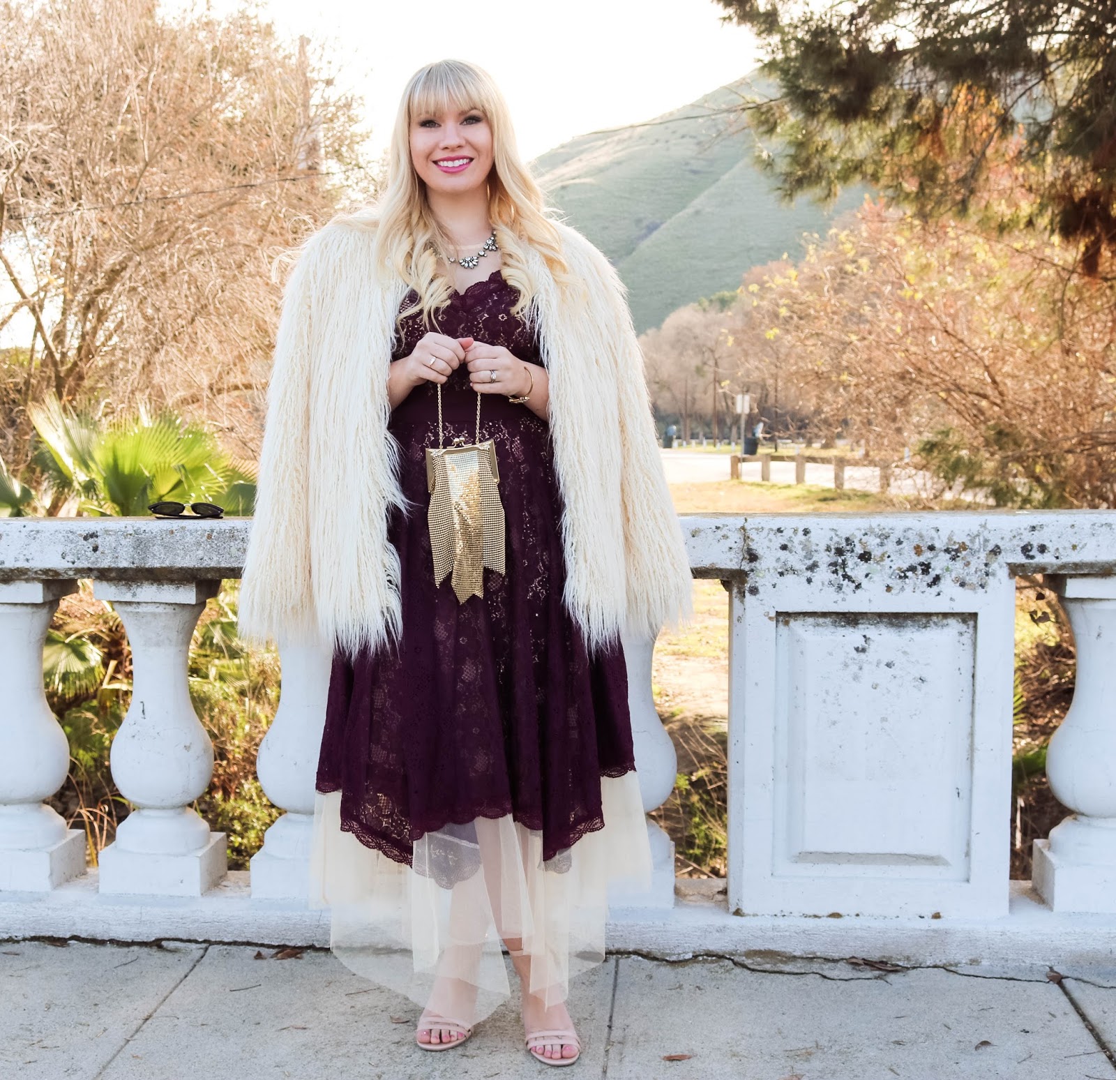 New Year's Eve Outfit: Lace Dress & Faux Fur Coat