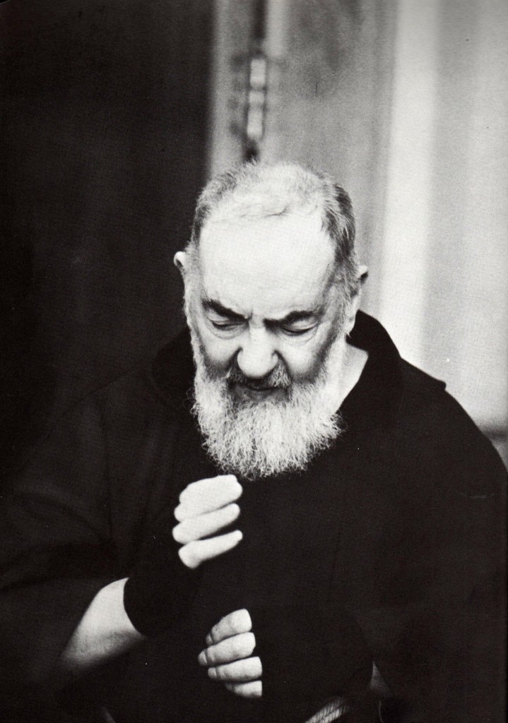 FORMAÇÃO CATÓLICA PADRE PIO E AS ALMAS DO PURGATORIO FORMAÇÃO CATÓLICA PADRE PIO E AS ALMAS DO PURGATORIO