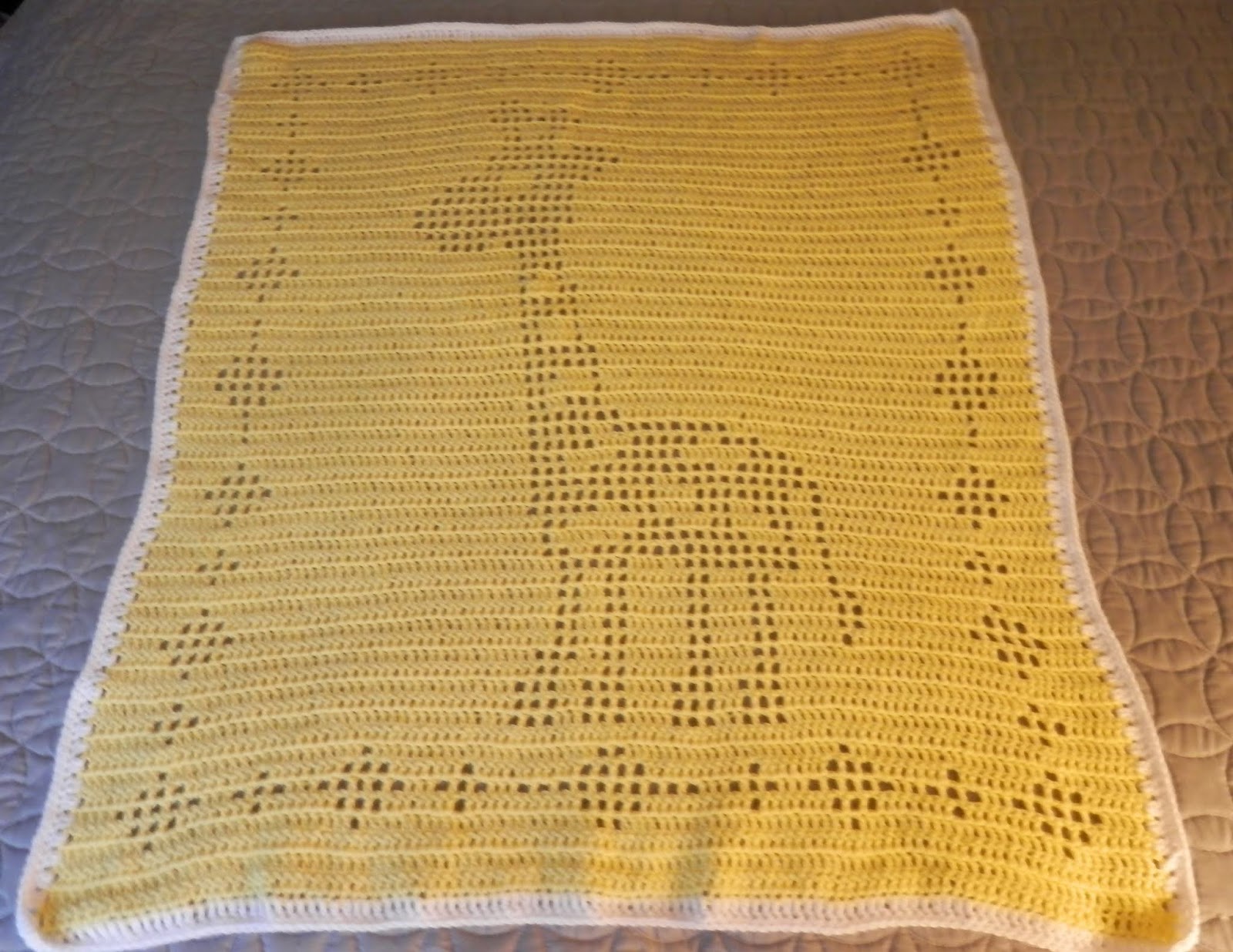 karens-crocheted-garden-of-colors-giraffe-filet-baby-blanket