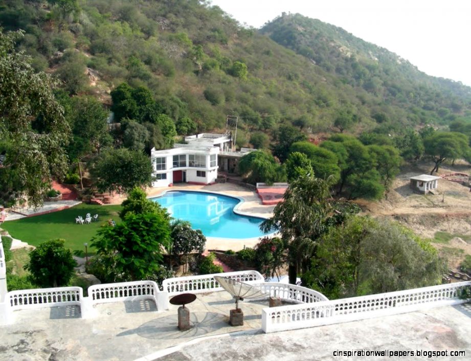 Panoramio   Photo of Jaisamand Island Resort