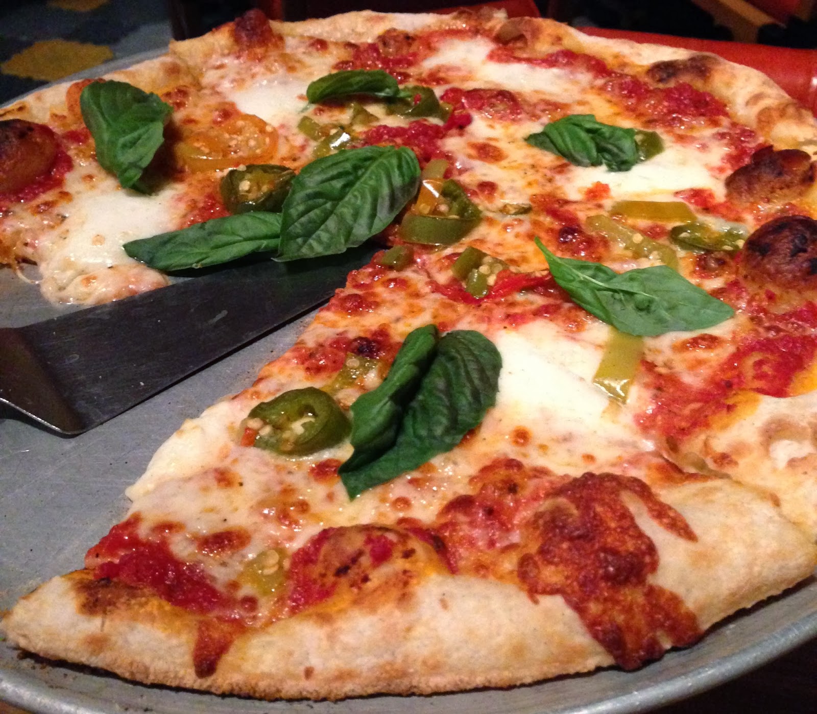 GREAT EATS HAWAII FIVE 50 PIZZA BAR ARIA RESORT AND CASINO