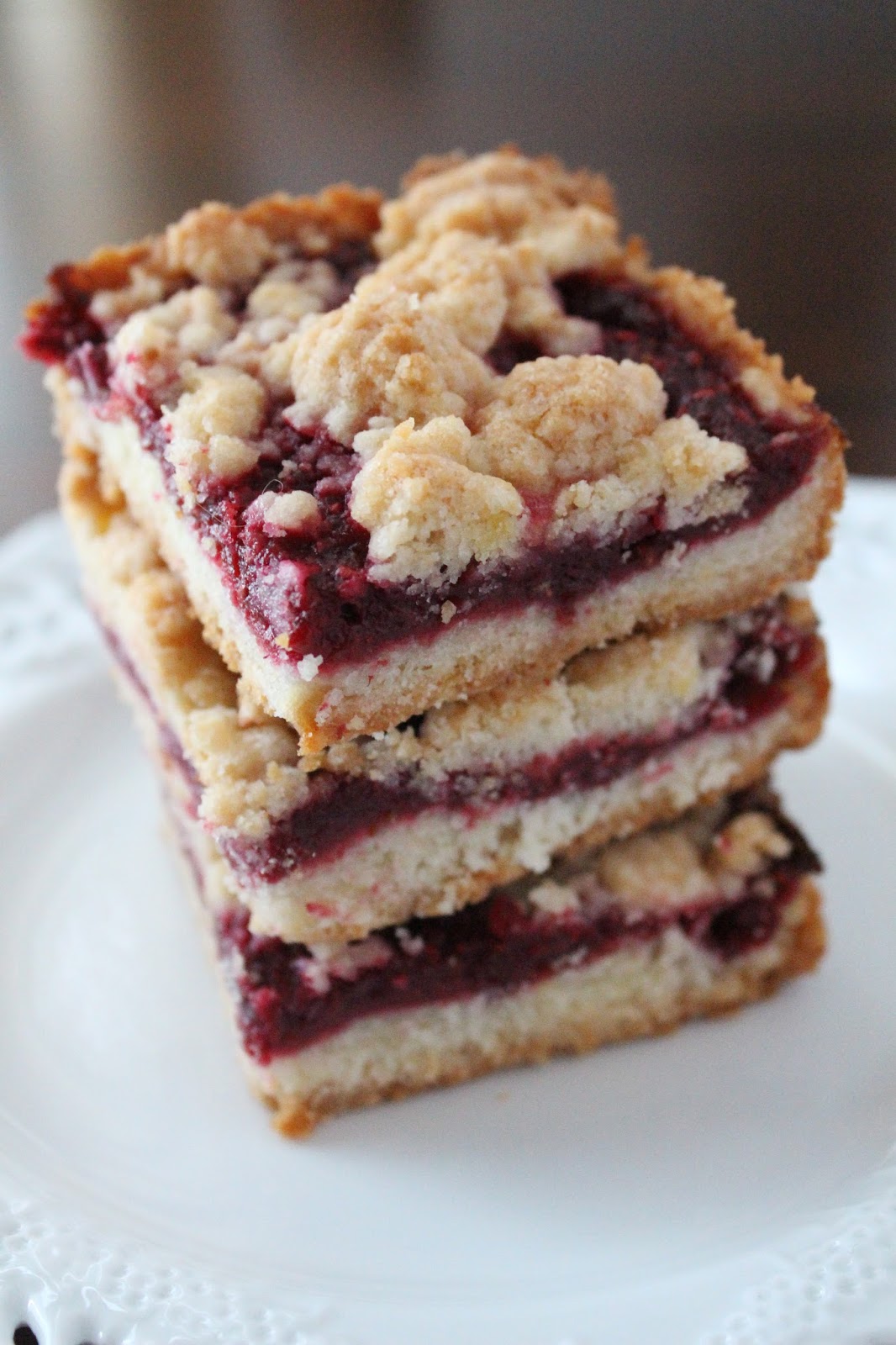 Love and Confections: Raspberry Crumb Bars