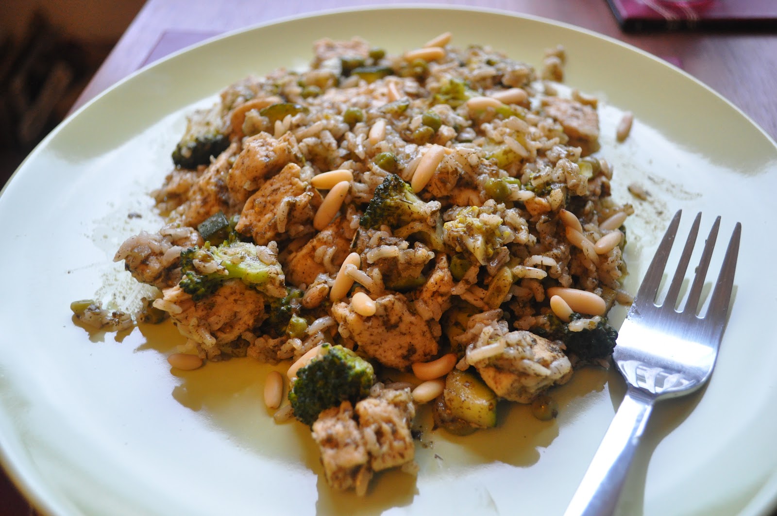 Tales from a Veggie Kitchen Green pesto rice