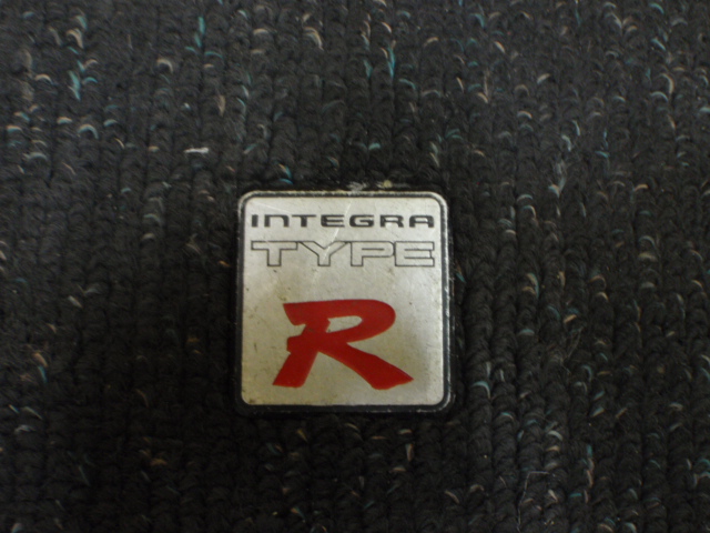 Honda%2BIntegra%2BType-R%2BDC2%2B1%2BSet%2BGenuine%2BCarpet%2BMats%2B%25286%2529.JPG