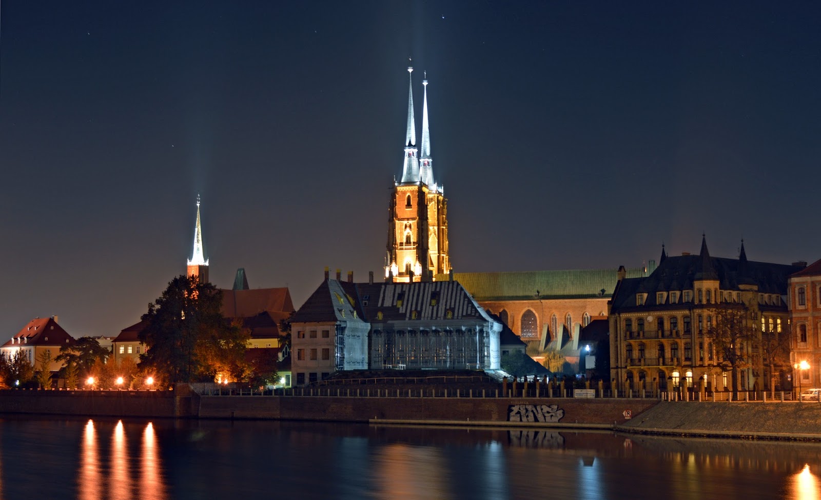 Wrocław nocą