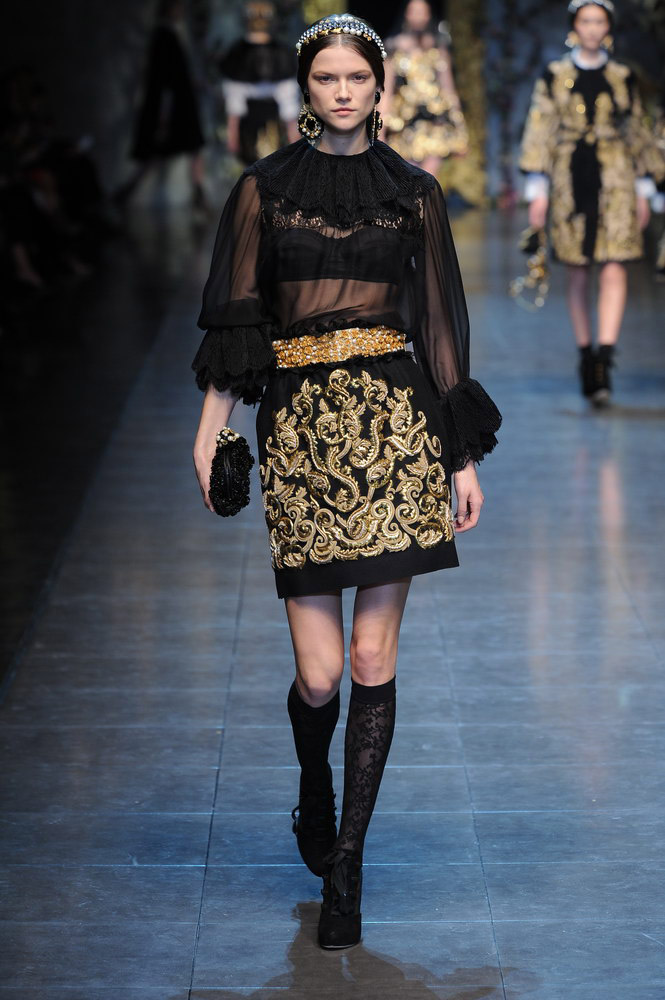 Miss Ivy: Dolce & Gabbana - Golden Baroque