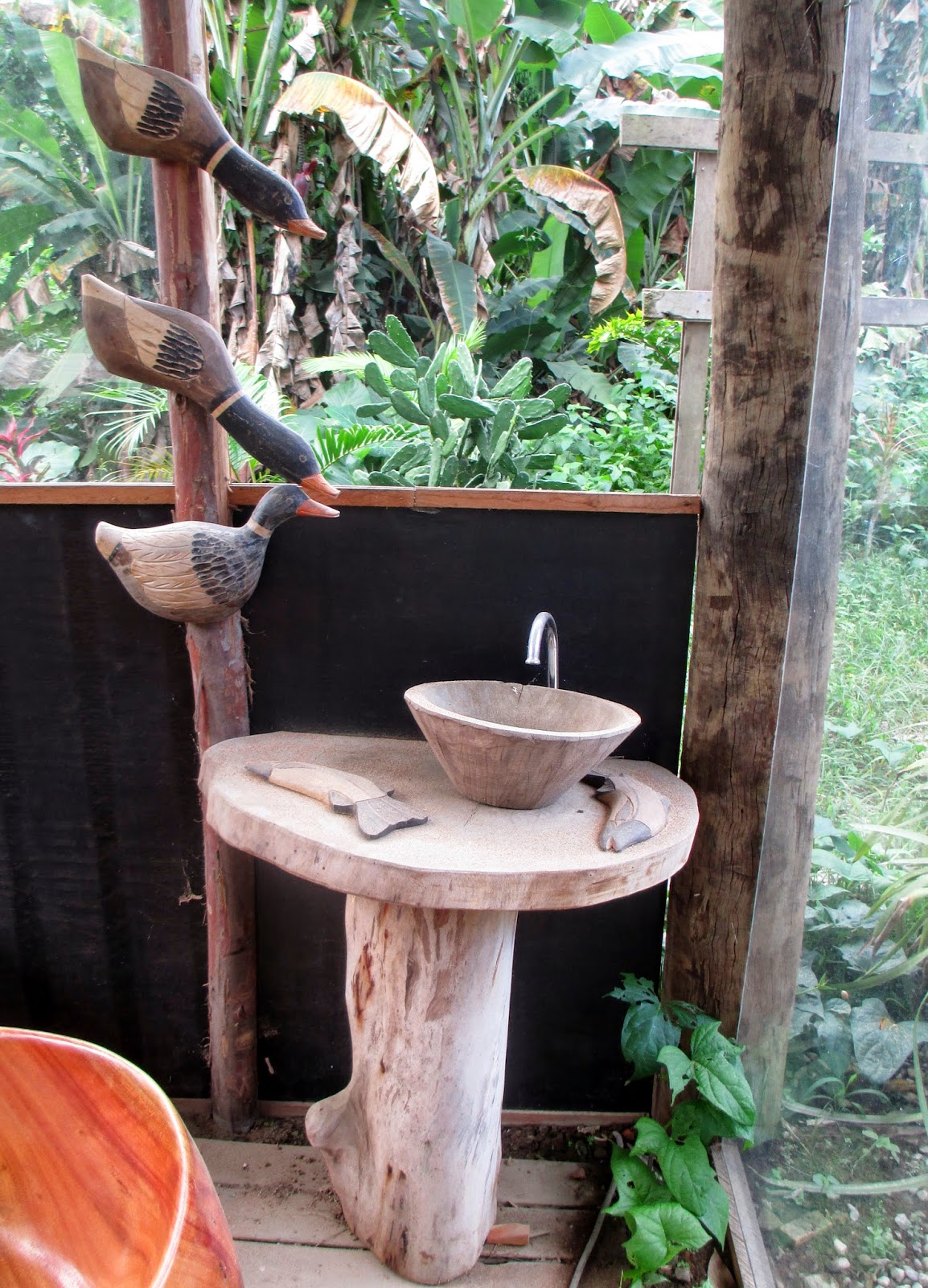 caminos por el mundo: Muebles tropicales, Ubatuba, Brasil