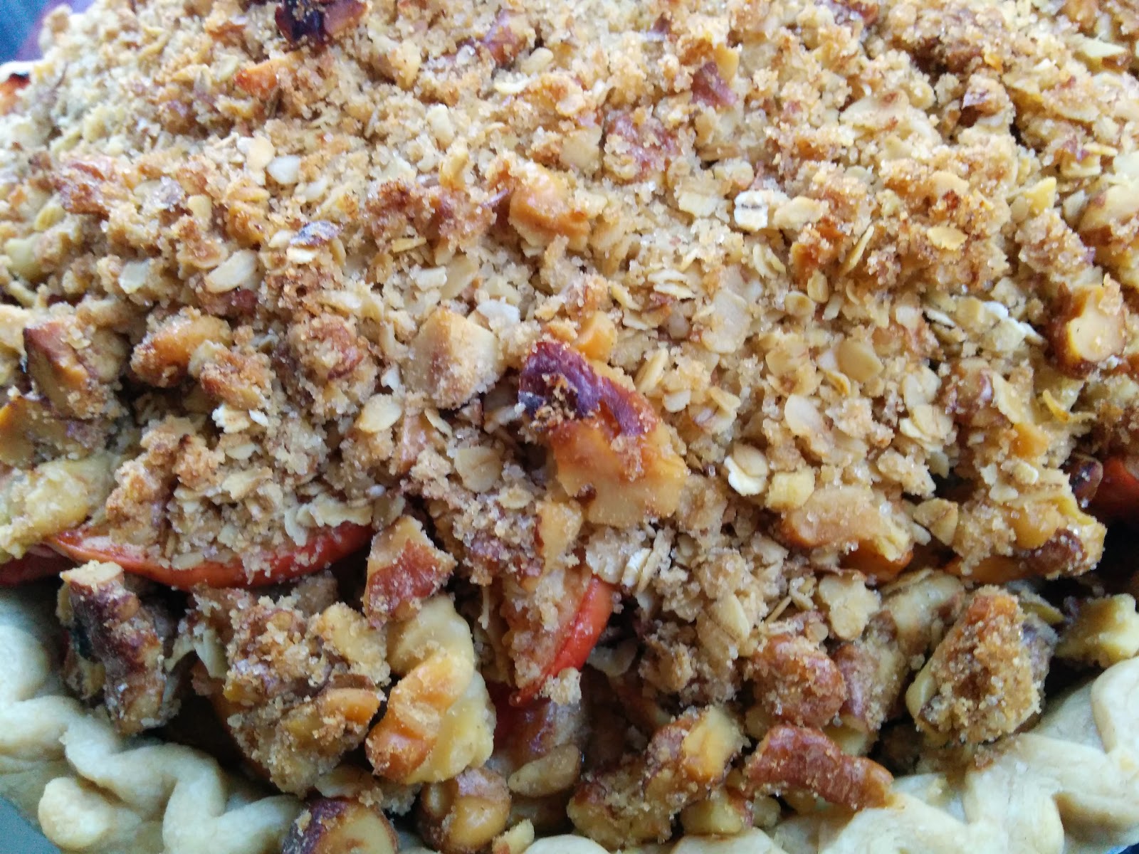 WholeFoodVegan Fuji Apple Pie with Walnut Crumble top