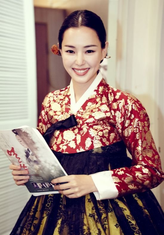 Honey Lee preps for a Hollywood advancement