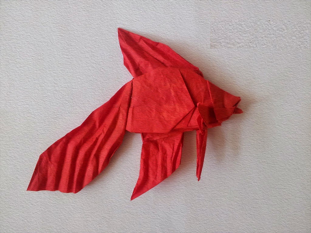 easy origami fish for kids ~ craft ideas and art projects