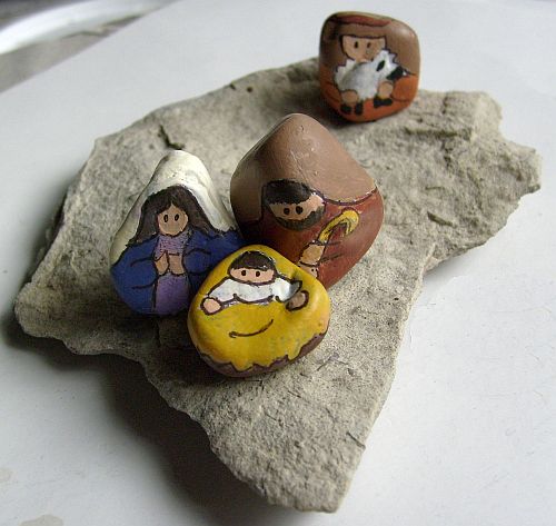 Painting Rock & Stone Animals, Nativity Sets & More: Is Gesso a Good Primer  for Painted Rocks?
