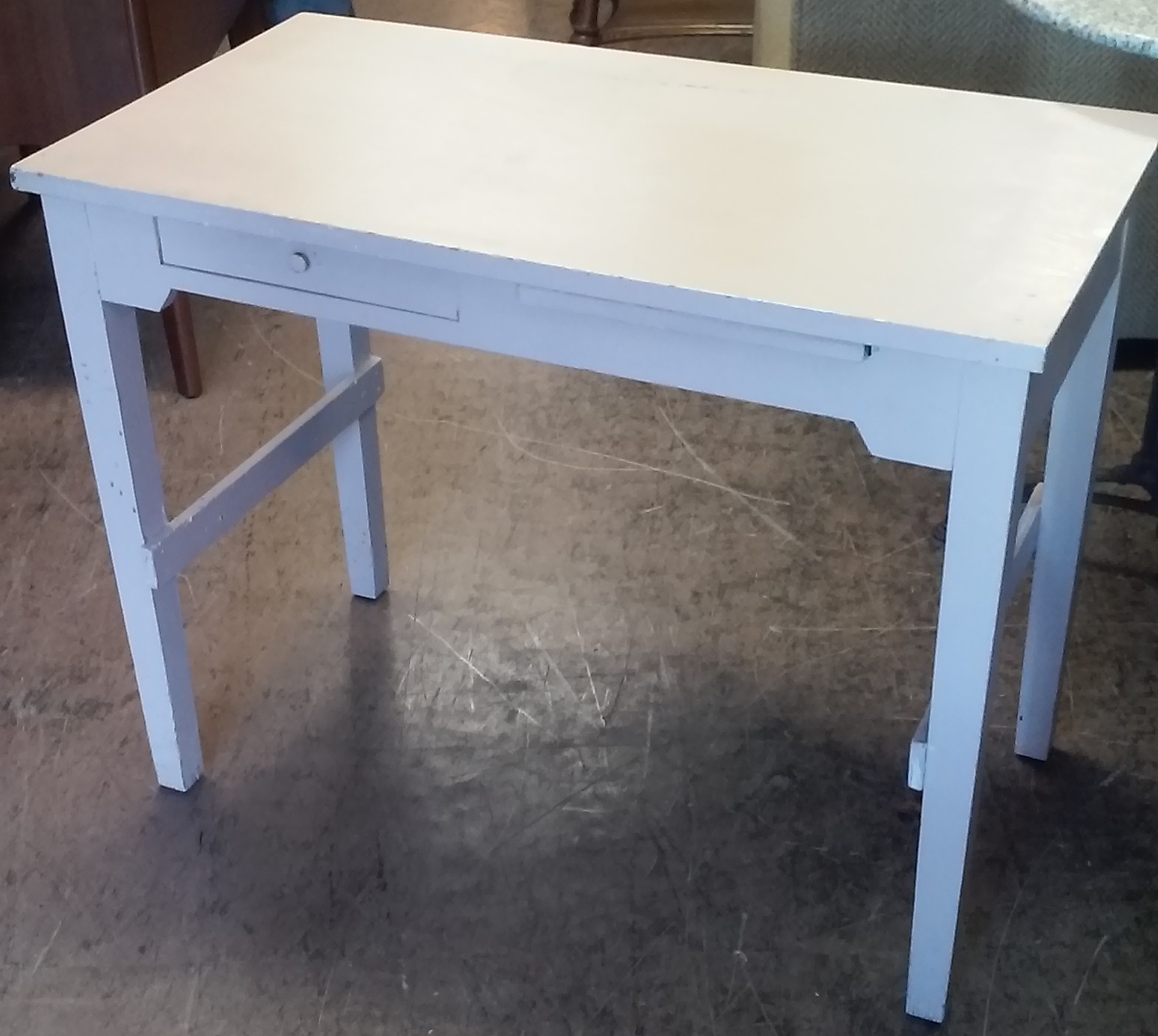 UHURU FURNITURE & COLLECTIBLES SOLD 26" Tall Vintage Children's Writing Desk 55