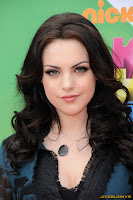 elizabeth-gillies-nickeldeon-kids-choice-awards-22004.jpg